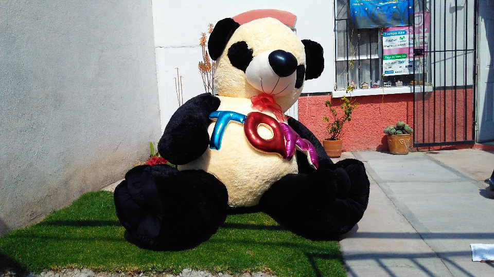 Imagen de Panda ultra gigante 2.1 metros numero 2