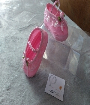 Imagen de Zapato para bebe de tela rosas