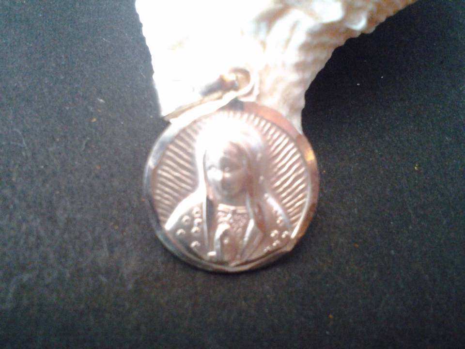 Imagen de Dije de plata .925 virgen de Guadalupe 1.6 cm numero 3