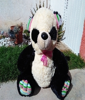 Imagen de Panda de peluche sentado de 65 x 65 cms numero 0