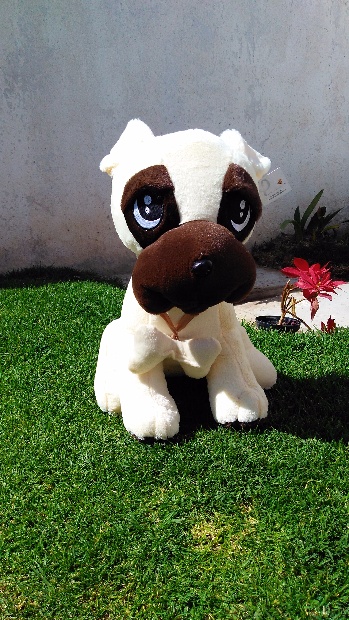 Imagen de Perro pug dog de peluche blanco. numero 2