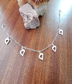 Imagen de Pulsera de plata corazones entre cadena solida 925 numero 0